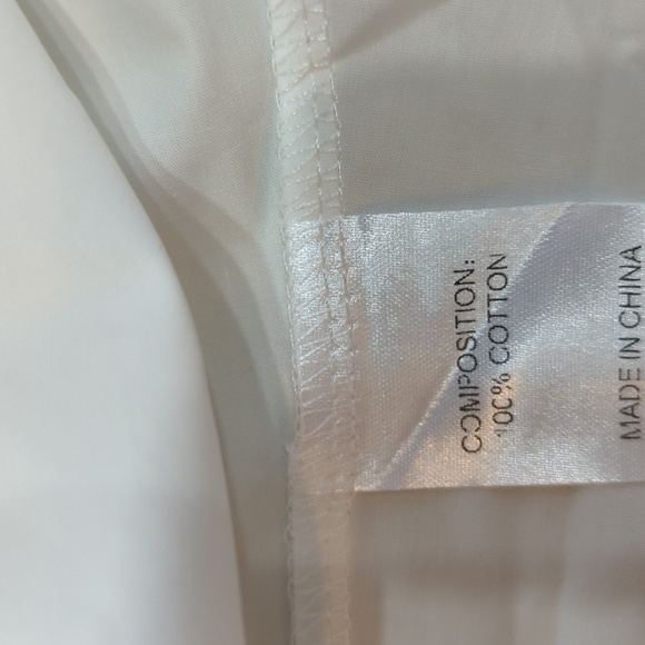 NWT Oversized White Boyfriend Shirt - Picture 3 of 3